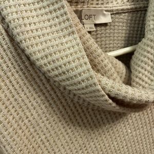 Womens Loft Cowl Neck M Waffle Shirt